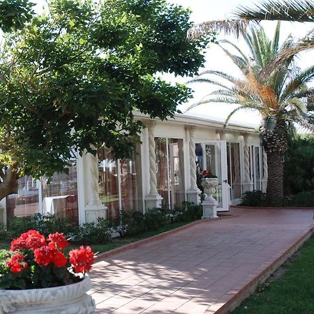 Th Cinisi - Florio Park Hotel 外观 照片