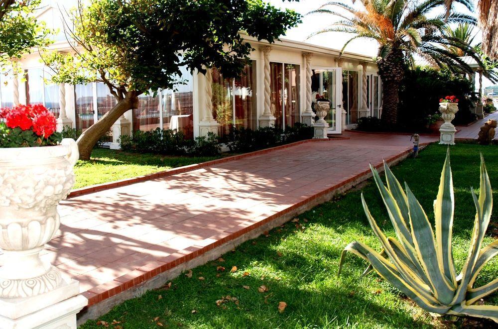 Th Cinisi - Florio Park Hotel 外观 照片